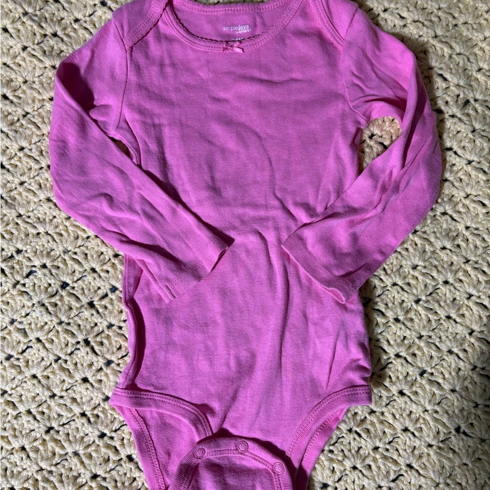 10/$20 Carter's Pink Long Sleeve Bodysuit with Snap Closure